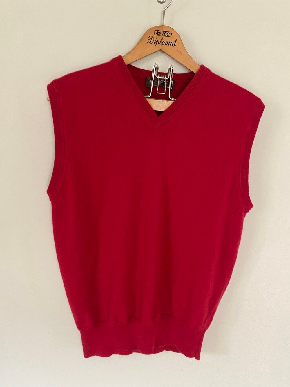 Patrick James Reserve 100% Cashmere V-Neck Sweater Vest Sz M Preppy Quiet Luxury